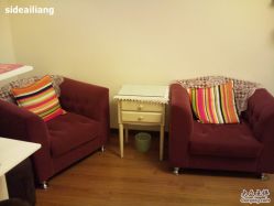 点击看大图 等候处的沙发-A-Best nail UP时尚美甲沙龙