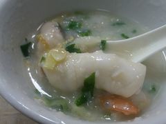 -银记肠粉店(新港西路店)