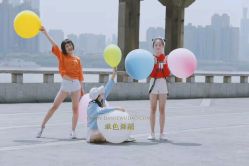 -单色舞蹈