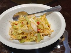 凉拌芹菜-茉莉花·私房菜(蓝湖郡店)