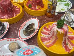 -四囍码头海鲜烧烤自助火锅(外滩南京东路悦荟广场店)