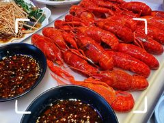 -肥肥虾庄·金牌油焖大虾(首义路店)