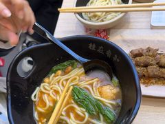 -桂在香知桂林米粉(红博中央公园店)