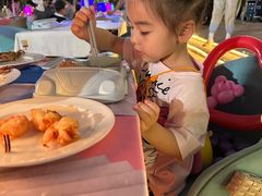 -水桶王国主题餐厅·聚会·生日派对·亲子活动·家庭套餐(亚龙湾希尔顿店)