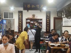 大堂-朱大嘴肥肠血旺(福字街店)