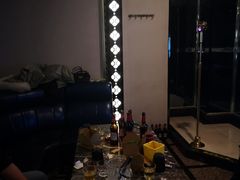 -缤纷KTV(东方新城店)