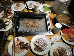 -钦瓦台时尚自助餐厅(银泰城店)