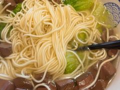 经典鸡汤面-禧凰·老上海白斩鸡辣肉面店