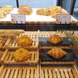 【猫曰】牛角村的牛角包[必吃]