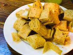炸咯吱盒-六爷门框百年卤煮