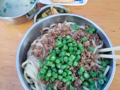 素椒杂酱面-左撇子私房面