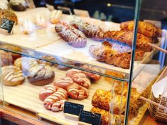 -BONBON BAKERY