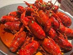 -巴厘龙虾·榜首油焖大虾(音乐学院·沿江酒馆店)