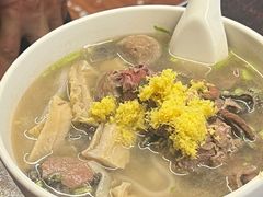 -潮镇老尾牛杂(环城西路店)