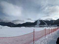 -丝绸之路山地度假区滑雪场