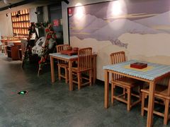 -呷哺呷哺(凯旋广场店)