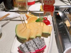 -海底捞火锅鲜切牛肉主题店(长寿路店)