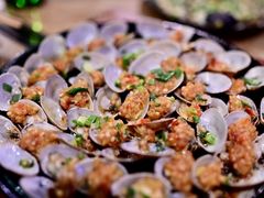 -何师烧烤Pro ·江湖川菜·小龙虾·精酿(太古里旗舰店)