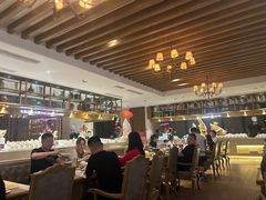 -雍和会海鲜姿造自助(湖东路店)