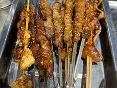 -马路牙子烧烤音乐酒馆(望京店)