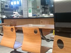 -荣基四海一家·家常菜·海鲜大排档(新安店)