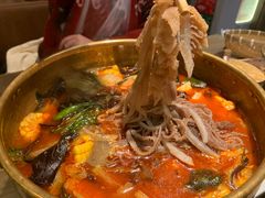 -毛肚向右·川渝毛肚王(经开永旺店)