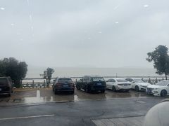 -麓舍全景太湖温泉别墅团建拓展会议亲子