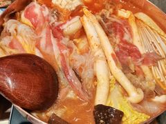 泡菜牛肉锅-井圣日膳(万达店)