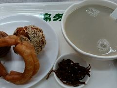 豆汁，焦圈，螺丝转，开花枣-壹条龙饭庄台基厂店