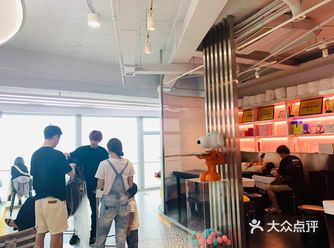 厦门哪家美发店环境最美、最干净且美发效果贼棒棒的呢