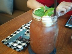 -ROAST coffee & eatery