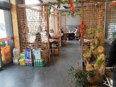 大堂-铁锅炖灶台鱼老三炖鱼馆