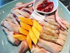 -三个椰子·现砍椰子鸡(金源CBD店)