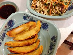 -老新隆牛肉锅贴(新街口店)