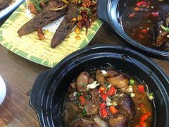 -洛东土菜馆(建国北路店)