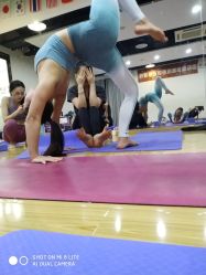 -亚太瑜伽普拉提学院