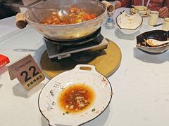 -刘姐啤酒鱼民族演艺餐厅(阳朔美食抗战路店)