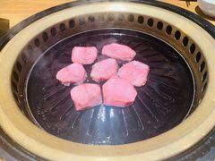 上等牛舌-炼火烤肉店