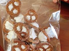 咸水小饼干配糖霜-OUR Bakery(SKP-S店)