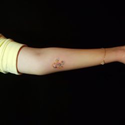 -椿树下·Tattoo纹身工作室