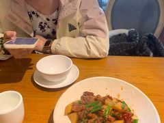 -隔壁老王·家常云南菜(花巷店)