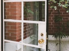 -胶囊画廊