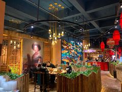 -老滇山寨•云南特色菜•地方菜•民族风情歌舞表演(金碧店)