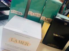 -日上免税店(三径路t3店)