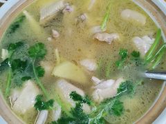 -芦茨金富饭庄·25年老字号·专做稻草鸡