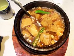 石锅豆腐-卯时·龙光雅宴·精致锡帮菜(惠山古镇店)