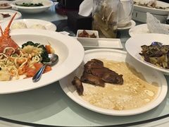 -万龙洲海鲜(大兴绿地缤纷城店)