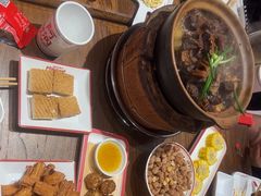 -阿润打边炉·鲜切鸡煲(华漕店)