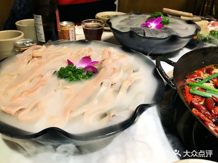 渝江记忆老重庆火锅(罗湖店)渝江九尺鸭肠图片