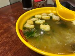 油豆腐牛肉粉丝汤（咖喱）-小杨生煎(黄河路店)